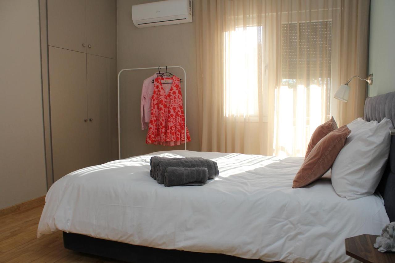 Noema Urban Apartment Kavala Bagian luar foto